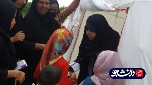 فعالیت گروه جهادی شهید بقایی دانشگاه علوم پزشکی اهواز در مناطق سیل زده خوزستان