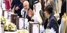 حضور ظریف در ضیافت شام امیر قطر