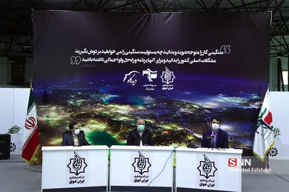 شاکری: تنبلی داخلی و التماس خارجی، رویکرد دولت بوده است / عبدالملکی: فرار مغزها نتیجه فرهنگ ضدتولید رئیس جمهور / پیله&zwnj;فروش: اقتصاد ما مبتنی بر پول&zwnj;های بادآورده است