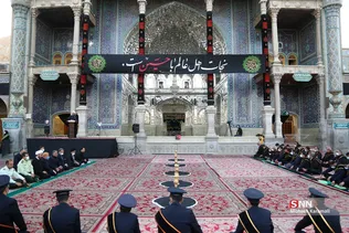 آیین تعویض پرچم حرم مطهر حضرت معصومه(س)