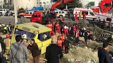 ترخیص ۱۰ دانشجوی مصدوم واحد علوم و تحقیقات / وضعیت عمومی ۶ مصدوم دیگر رضایت‌بخش است