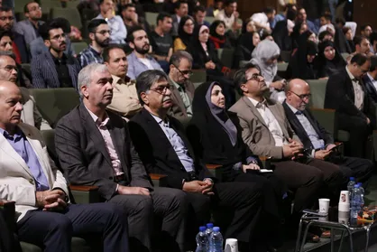 برگزیدگان یازدهمین دوره جشنواره نشریات دانشجویی تقدیر شدند