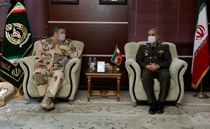 دیدار رئیس سازمان پدافند غیرعامل کشور با وزیر دفاع