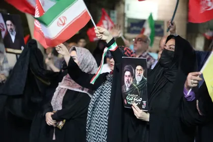 میدان&zwnj;داری سمنانی&zwnj;ها در شب یکصد و هشتاد و چهارم اقتدار+فیلم