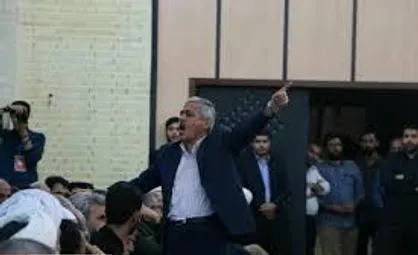 مجلس بزرگداشت خانواده شهدا را با مطامع باندی و جناحی نیالایید