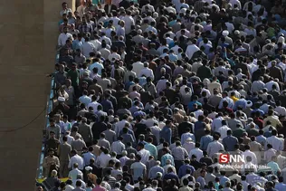  اقامه نماز عید فطر به امامت رهبر معظم انقلاب
