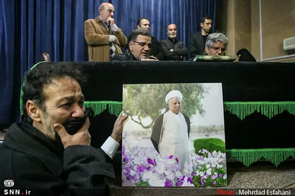 چند پرده از حیات سیاسی مرحوم هاشمی/ یک سال بدون &laquo;آقای خاکستری&raquo;
