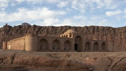مرمت کاروانسرای چاه&zwnj;کوران شهرستان راور آغاز شد