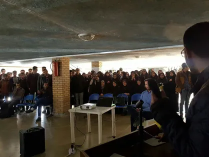 تریبون آزاد با موضوع حقوق دانشجویی در دانشگاه صنعتی قم  برگزار شد