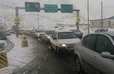 برف و باران در جاده‌های چهار استان