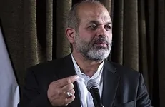 وحیدی: استاندار و مدیر پروازی توهین به استان و شهرستان است