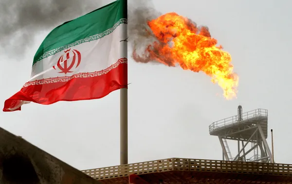 وال‌استریت ژورنال: آمریکا دنبال امتیاز هسته‌ای از ایران است