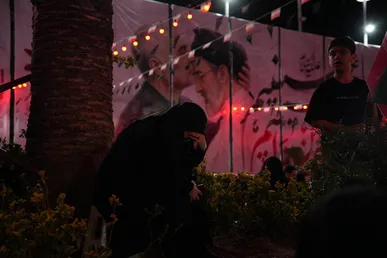ما زن و مرد جنگیم، بجنگ تا بجنگیم/پاسخ مردم رشت به یاوه‌گویی‌های دشمنان ایران در صد و بیستمین موج دفاع ملی+فیلم