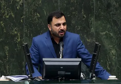 زارع پور: ۳۰ نوع حمایت برای کاربران پیام&zwnj;رسان&zwnj;های داخلی در نظر گرفته&zwnj;ایم / احدی در ایران حق دسترسی به اطلاعات مردم را ندارد