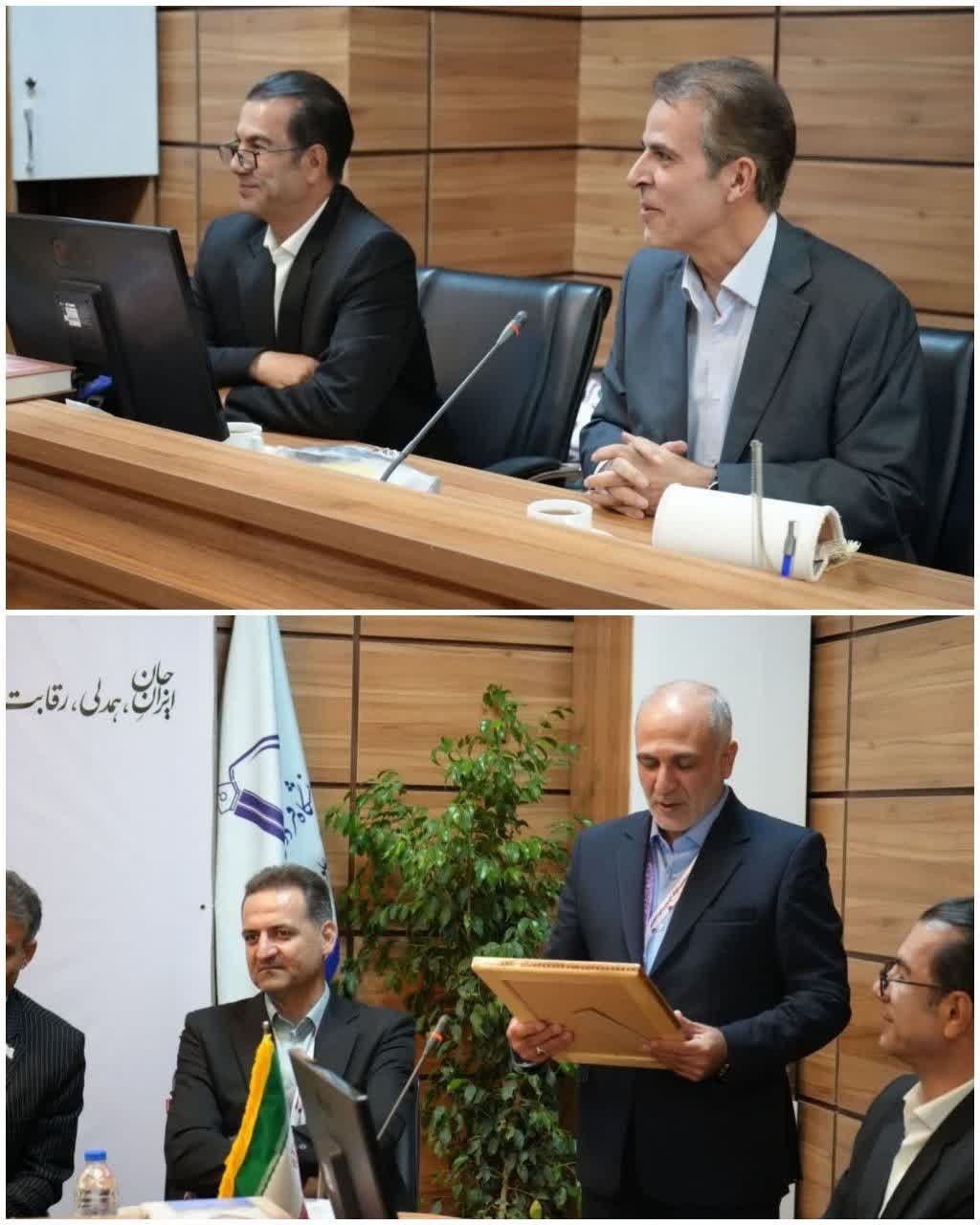 تجلیل از مدیران اسبق ادارهکل تربیتبدنی سازمان امور دانشجویان در حاشیه هفدهمین المپیاد دانشجویان کشور تجلیل از مدیران اسبق ادارهکل تربیتبدنی سازمان امور دانشجویان در حاشیه هفدهمین المپیاد دانشجویان کشور