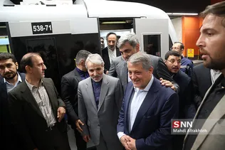 نو بخت معاون رییس جمهور، هاشمی رییس شورای شهر تهران و حناچی شهردار تهران