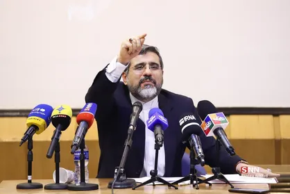 وزیر فرهنگ: همه امکانات فرهنگی و هنری در اختیار دانشجویان قرار می&zwnj;گیرد +فیلم