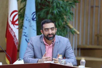 شمسی&zwnj;پور: شعار&zwnj;های دانشگاه شریف از جای دیگر خط&zwnj;دهی می&zwnj;شد / دیشب هیچ نیروی نظامی وارد دانشگاه نشد