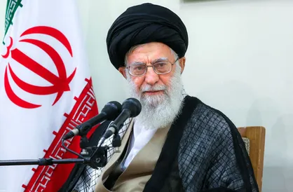 کلاس آمریکاشناسی رهبر شهید؛ روش تبلیغاتی آمریکا از جنس جنجال&zwnj;سازی کفار قریش است + فیلم