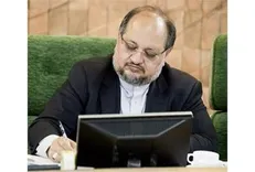 تقدیر شریعتمداری از مدیرعامل شرکت ملی نفتکش ایران برای حراست از منافع ملی
