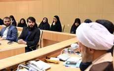 دیدار نمایندگان تشکل‌های دانشجویی شیراز با نماینده ولی‌فقیه فارس / اجازه سرکشی دانشجویان به مناطق محروم شیراز را هم نمی‌دهند