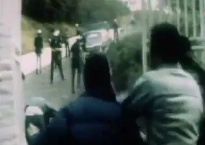 فیلم/ راهپیمایی دانشجویان مقابل خانه مادر شاه در لس&zwnj;آنجلس/ انتشار آرشیو &laquo;آسوشیتد پرس&raquo; بعد از ۴۰ سال