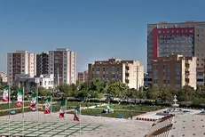 تعیین تکلیف ۱۵۰۰ قطعه زمین برای تأمین مسکن خانواده‌های ایثارگر در قم