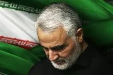 نامه ۲۳۰۰ استاد بسیجی به زینب سلیمانی / پا در رکاب بنیاد مکتب حاج قاسم هستیم