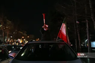 شادی مردم تهران پس از صعود تیم ملی فوتبال به جام جهانی