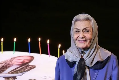 تحویل سال نو در رادیو نمایش با حضور &laquo;ژاله علو&raquo;