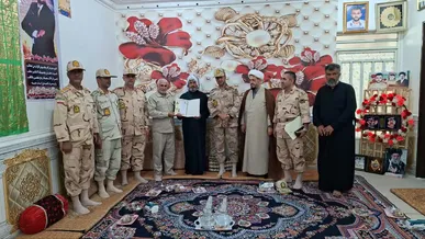 مرزبانان خوزستان از خانواده شهید سجاد بنداوی تجلیل کردند