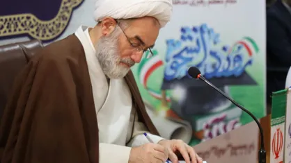 دیدار نماینده ولی فقیه در گیلان با دانشجویان