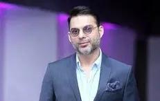 انتقاد پیمان معادی از امانوئل ماکرون / رئیس جمهور فرانسه اسلام را نمی‌شناسد