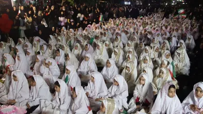 اجتماع دختران شهرستان مهدیشهر به یاد شهدای دانش&zwnj;آموز مدرسه شجره
طیبه میناب+ فیلم