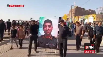 پیکر شهید در جزیره هرمز تشییع شد+فیلم
