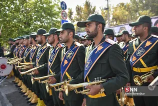 بق