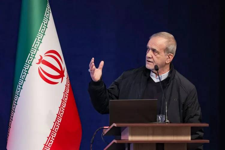 پزشکیان: با آمدن برادر محسن رضایی نگاه‌ها در حوزه دیپلماسی به هم نزدیک می‌شود + فیلم