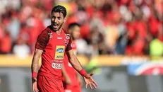 وحشت ستاره پرسپولیس از کرونا؛ با فاصله عکس بگیرید!