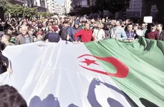 الجزایر، انقلابی‌که خودش را خورد