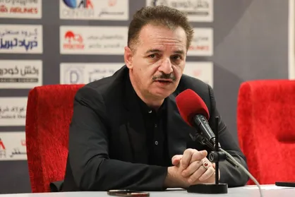 زنوزی: بازی با پرسپولیس، روز سیاه فوتبال ایران بود