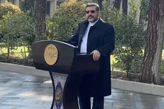 وزیر ارشاد: جشن خودکفایی کاغذ روز جمعه برگزار می‌شود + فیلم