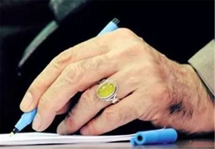 رهبر انقلاب درگذشت &laquo;سیدمحمود محتشمی&zwnj;پور&raquo; را تسلیت گفتند