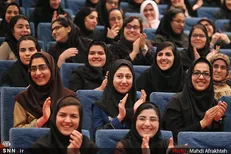 تندیس ملی فداکاری دانشجویان ایران اعطا می‌شود