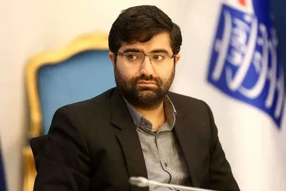 رئیس سازمان سیاست&zwnj;گذاری و مدیریت راهبردی انرژی: عضو هیچ جناح سیاسی یا حزبی نیستم/ هرگز اجازه ندادیم در جلسات تیم ما بحث سیاسی شود + فیلم