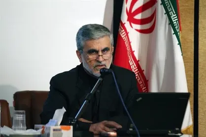 قمصری: یارانه بنزین ناعادلانه توزیع می&zwnj;شود / اصلاح نرخ بنزین مستلزم افزایش درآمد مردم