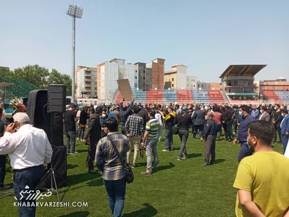 پیکر نادر دست&zwnj;نشان تشییع شد+ عکس
