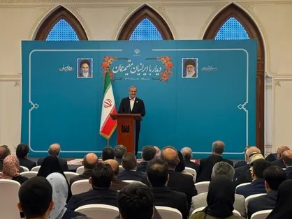 فیلم کامل سخنرانی رئیس جمهور در دیدار با ایرانیان مقیم عمان