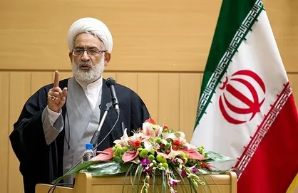 نفوذ دشمن را باید جدی گرفت/دشمن برای نفوذ بین نیروهای انقلابی به شدت در حال برنامه&zwnj;ریزی است