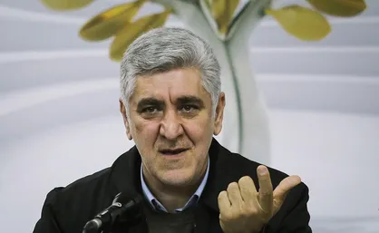 چرا جشنواره انقلابی فجر، بخشی مختص آثار انقلابی ندارد؟!