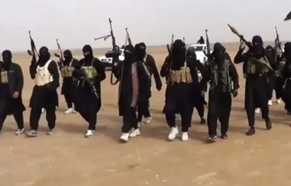 شهادت ۱۱ نظامی عراقی در حمله عناصر داعش